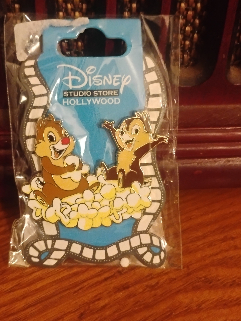 Disney Studio Store Hollywood DSSH 2025 Chip & Dale Popcorn Series Pin NWT NIP